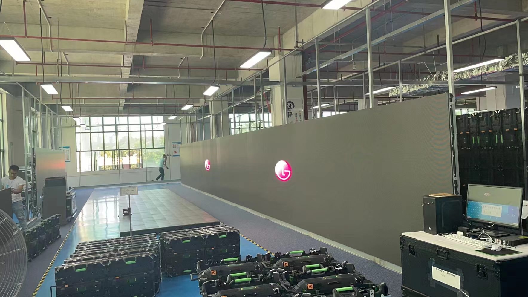 自主研發(fā)能力的技術(shù)團(tuán)隊(duì)